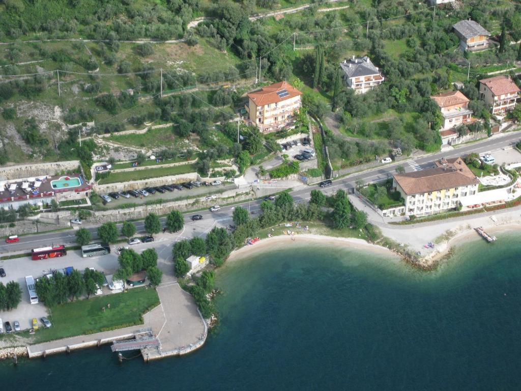 Hotel Casa Marinella Malcesine Luaran gambar