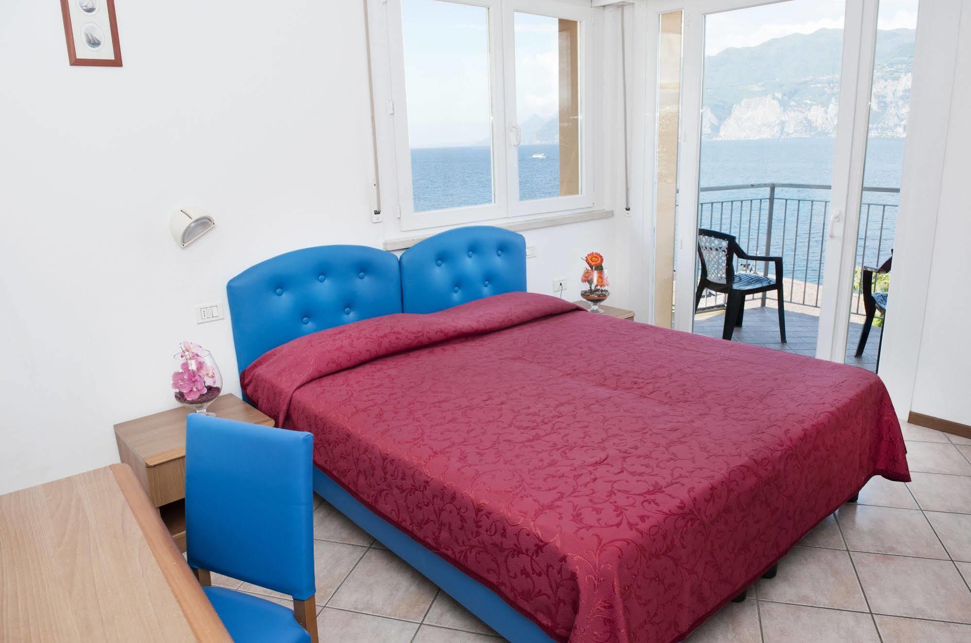 Hotel Casa Marinella Malcesine Luaran gambar